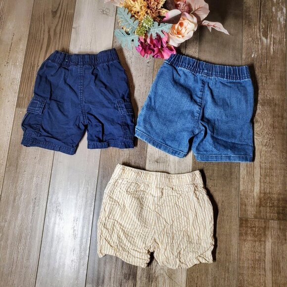 Toddler Boy Size 2T Casual Shorts Bundle 3 Pieces EUC - Picture 2 of 12